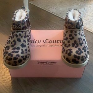 New juicy ankle boots size 9